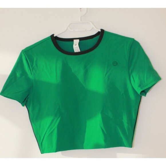 Lululemon Cropped Short Sleeve Green - built in bra - size L - Picture 1 of 7